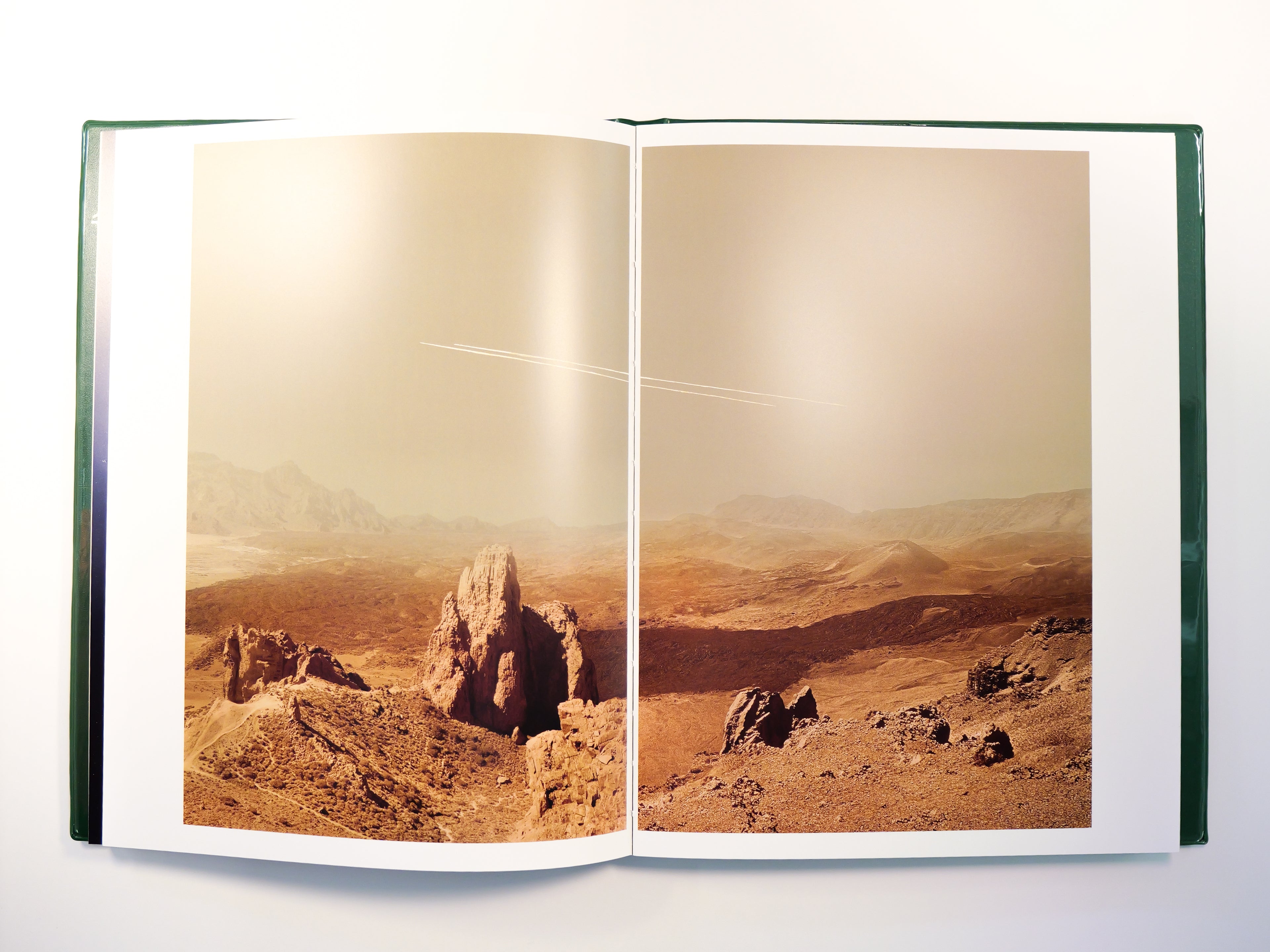 The skeptics, study of an optical phenomena - David de Beyter